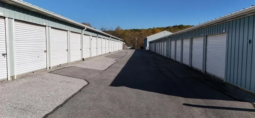 Wide aisles inside a storage facility for easy navigation